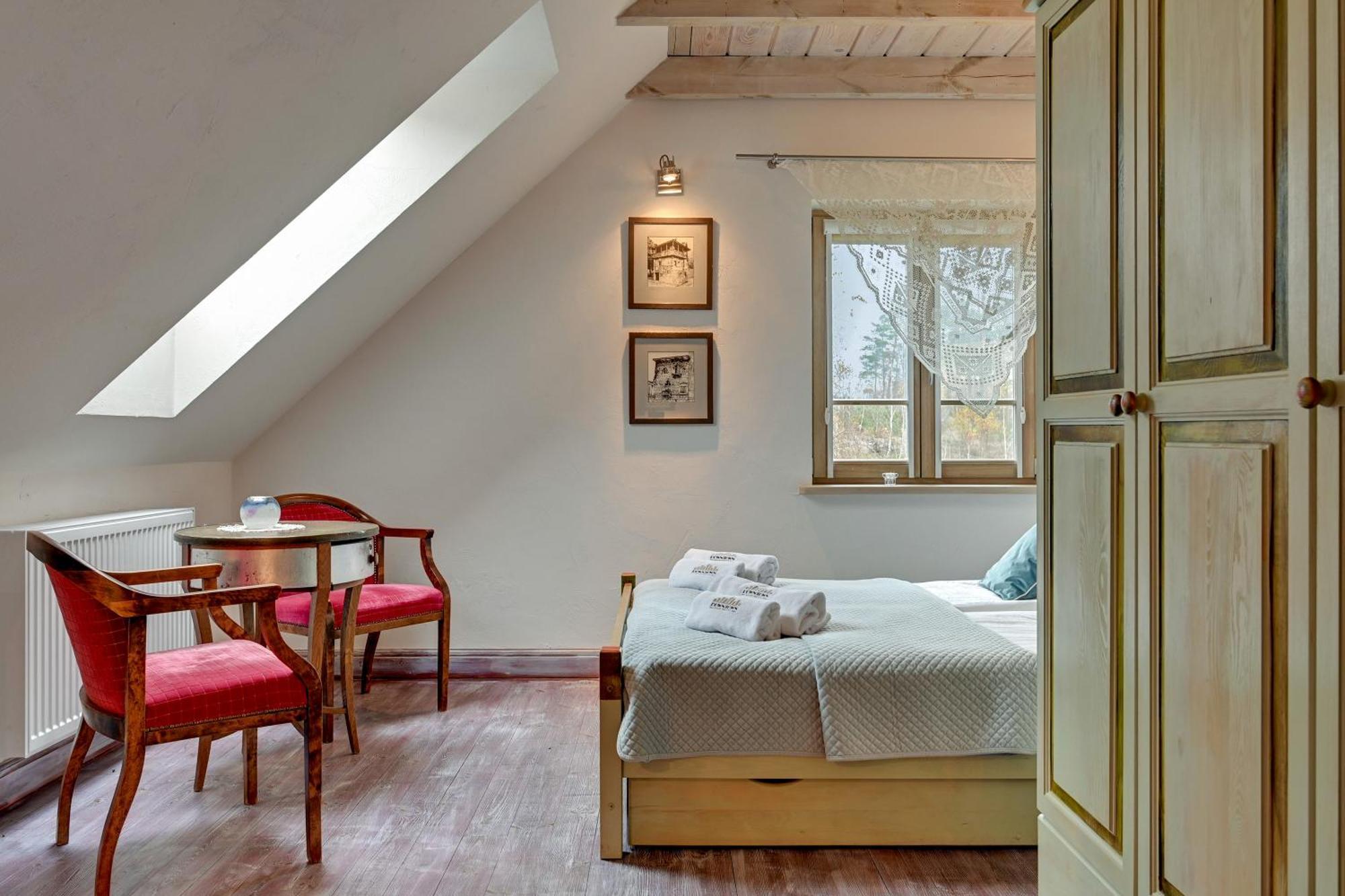 Lesny Dworek Sominy - Dom Z Sauna I Kominkiem Exterior foto